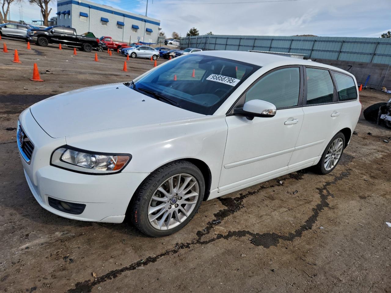 2011 Volvo V50, VIN YV1672MW7B2603027 — Mechanical