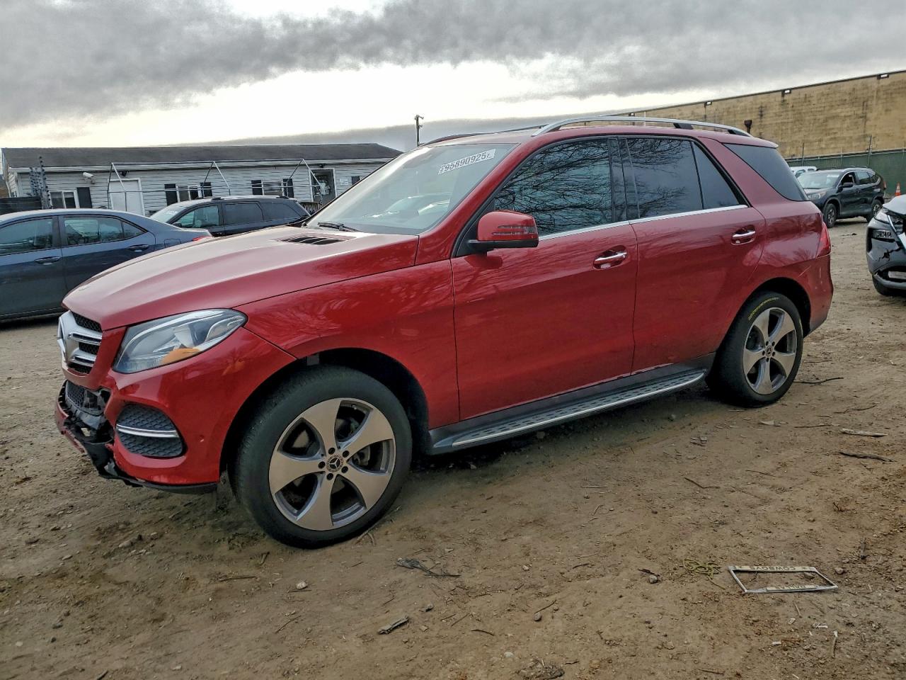 2018 Mercedes-Benz GLE 350, VIN 4JGDA5HB3JB189309 — Front end
