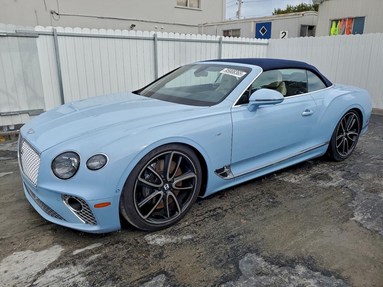 2022 Bentley Continental GT GT V8, VIN SCBDG4ZG6NC094432 — Water / flood