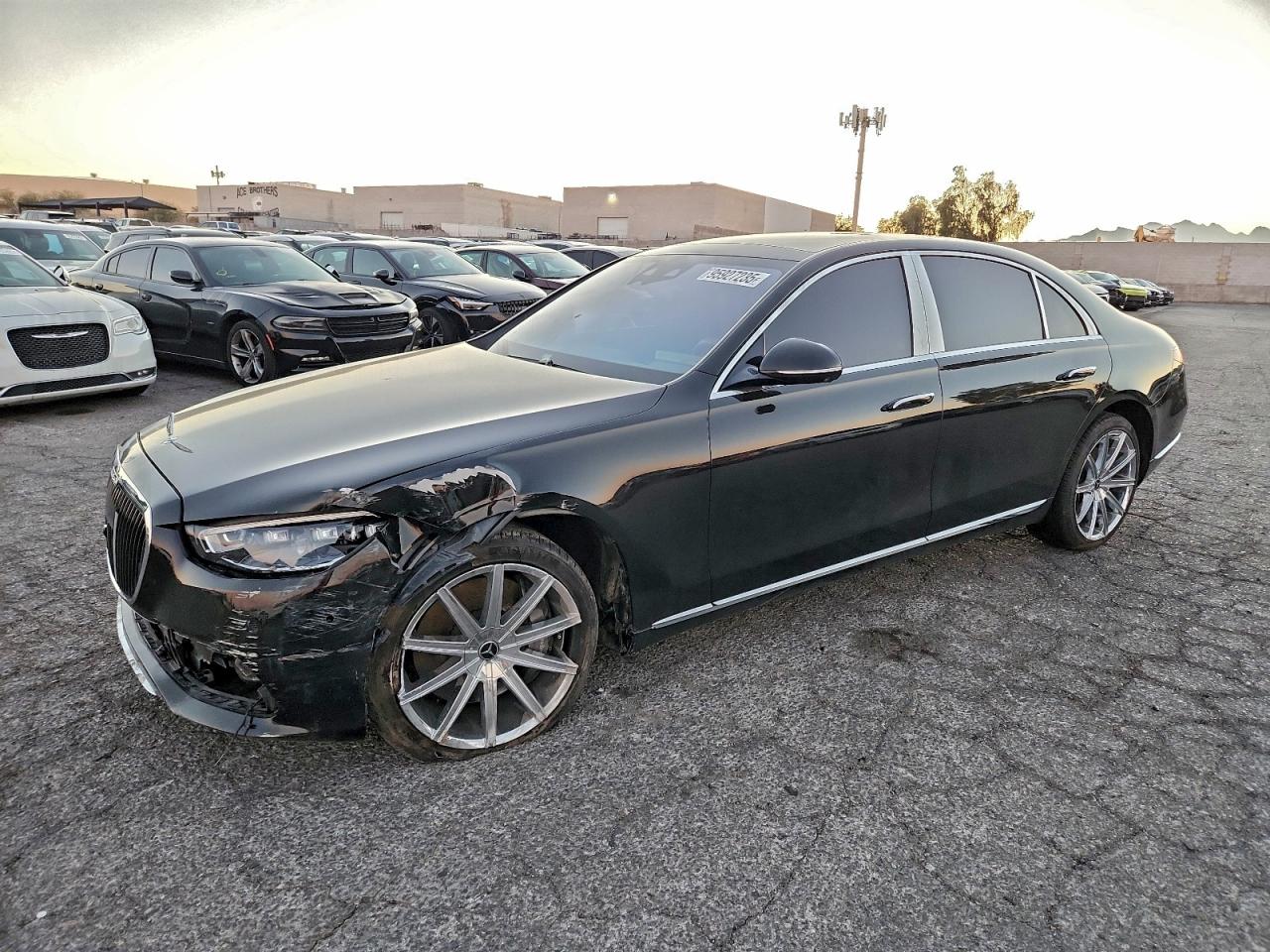 2023 Mercedes-Benz S 500, VIN W1K6G6DB2PA224448 — Front end