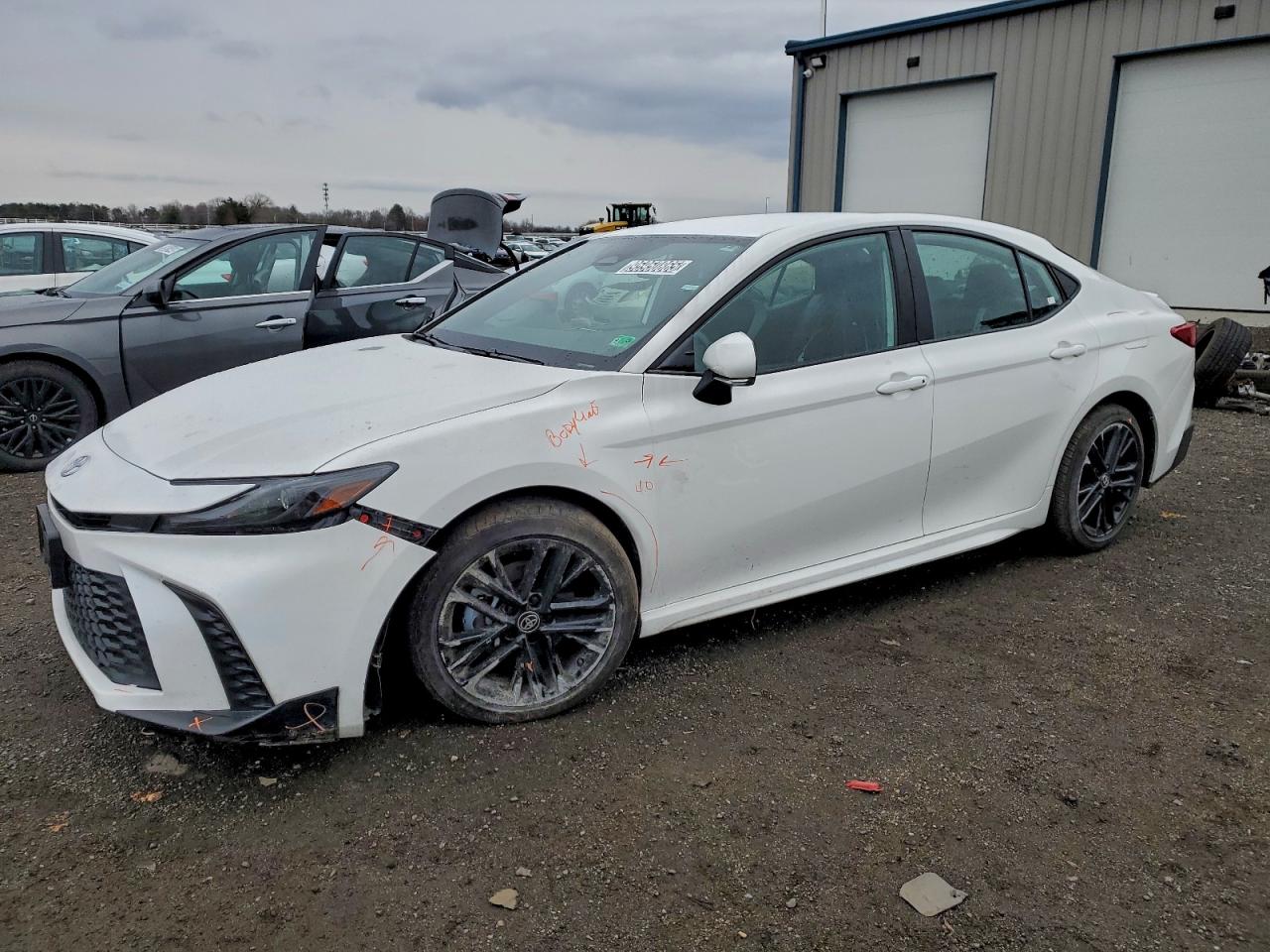 2025 Toyota Camry SE, VIN 4T1DAACK9SU034530 — Front end