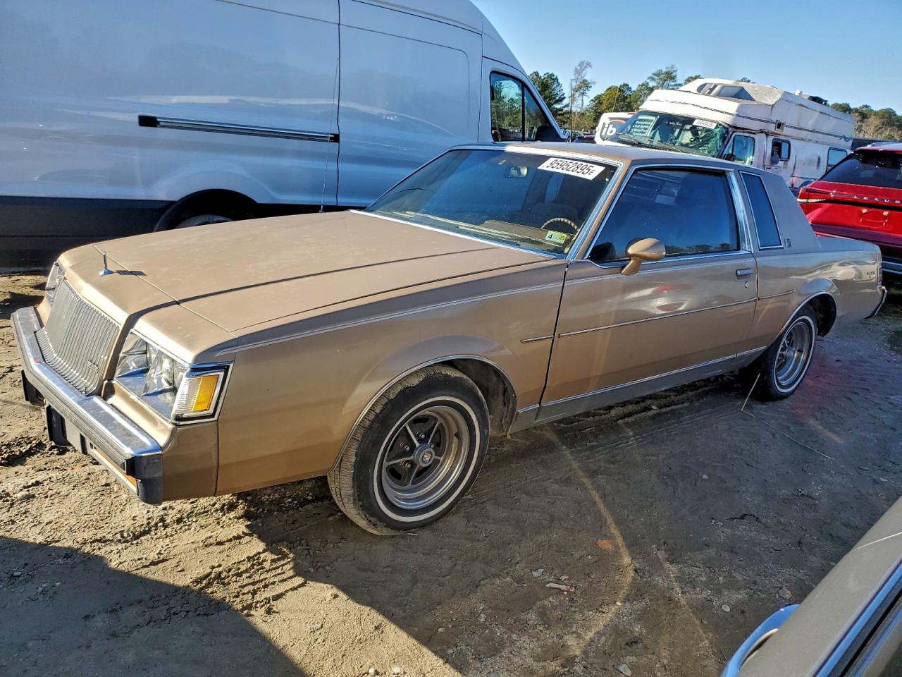 1987 Buick Regal, VIN 1G4GM11A3HP451180 — Бок