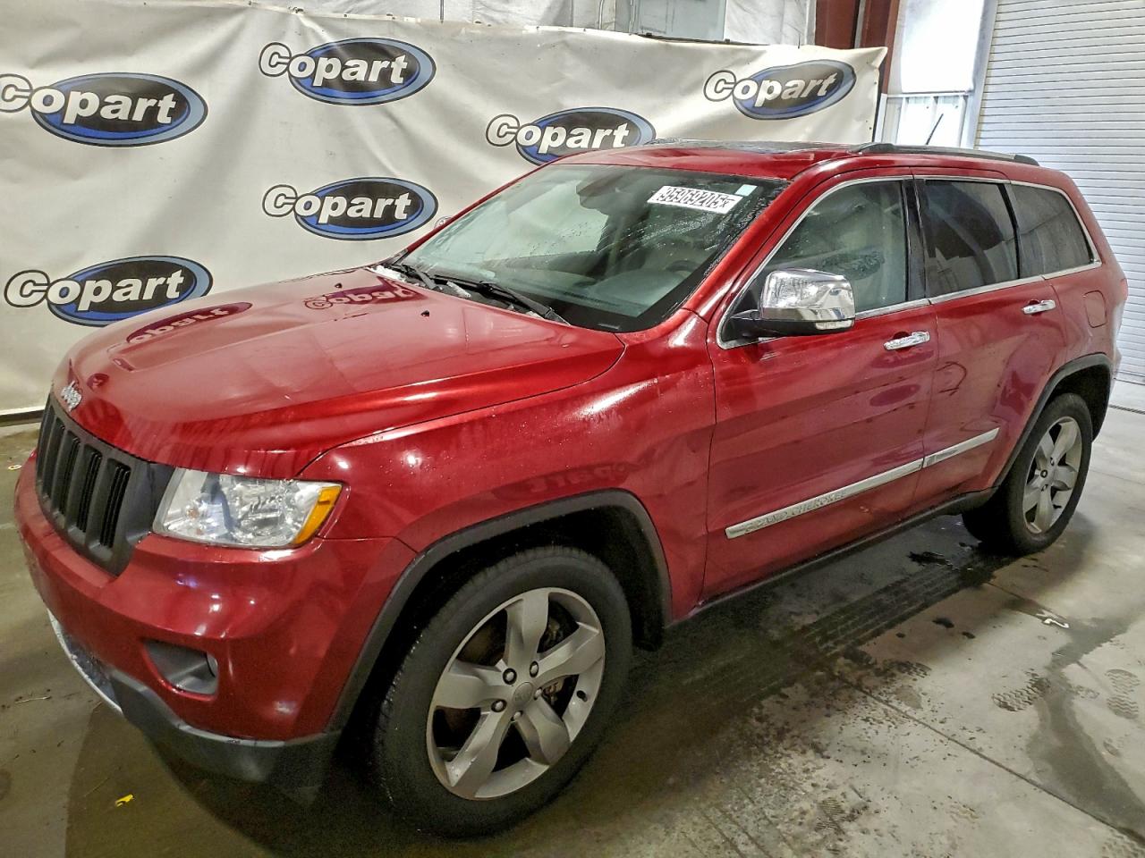 2013 Jeep Grand Cherokee Limited, VIN 1C4RJFBT9DC596776 — Minor dents and scratches