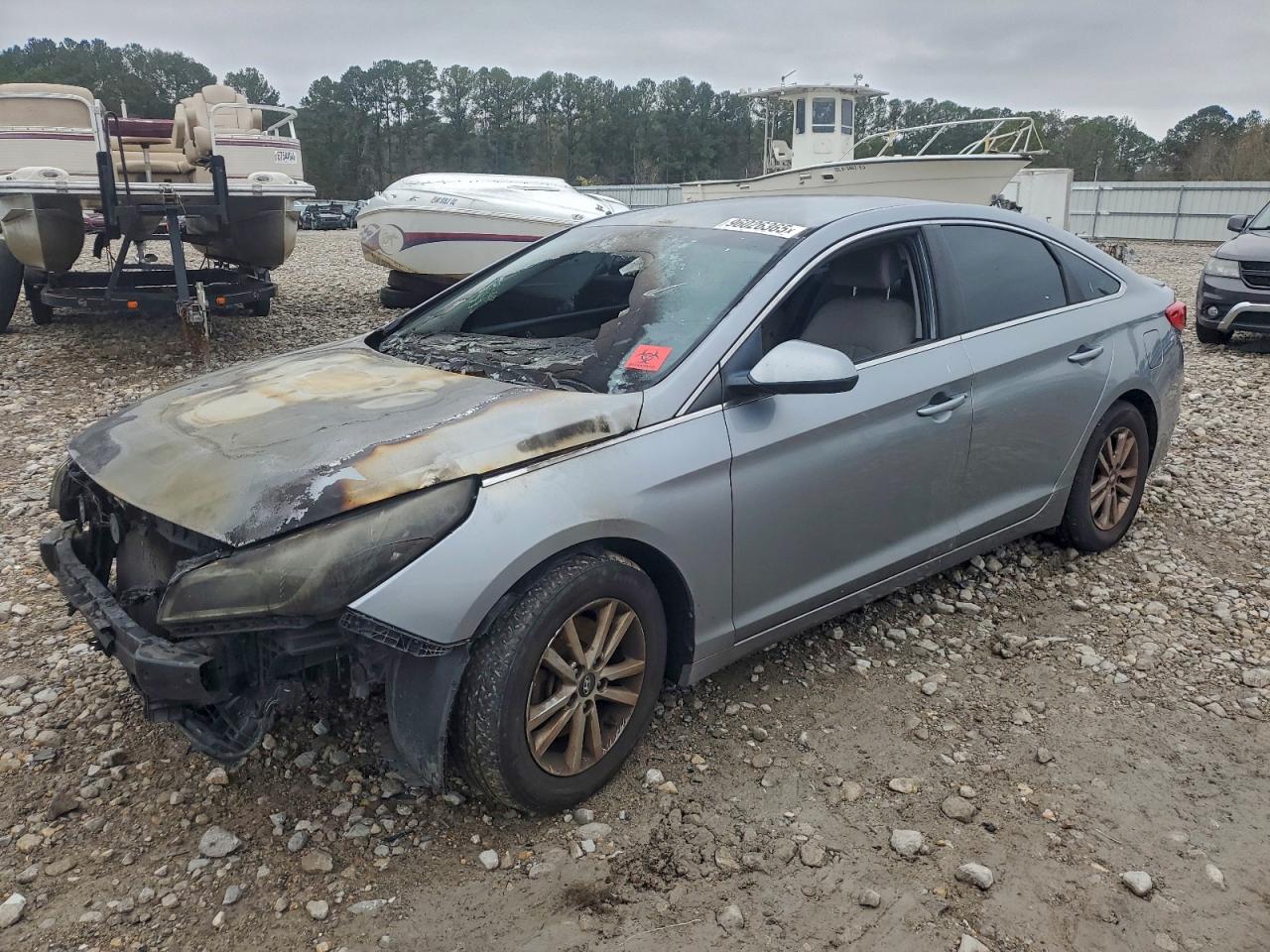 2016 Hyundai Sonata SE, VIN 5NPE24AF6GH400877 — Engine fire