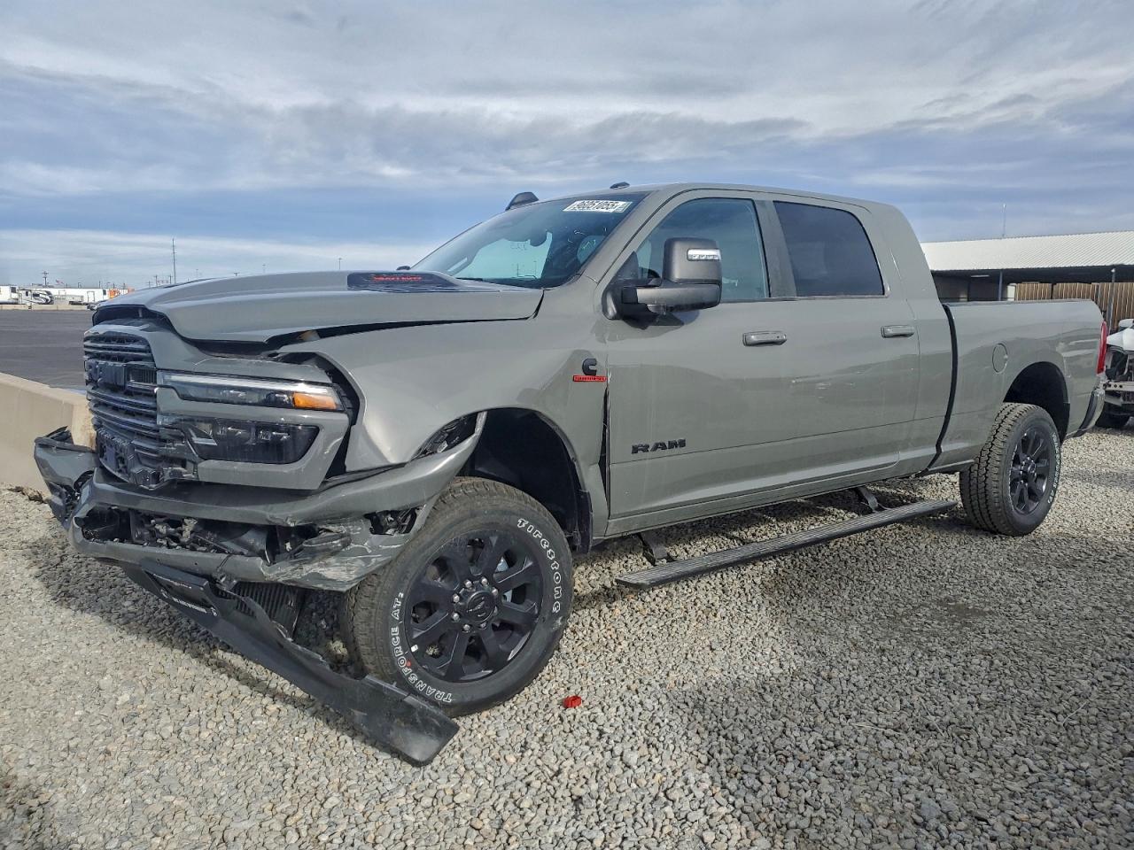 2026 Ram 3500 Laramie, VIN 3C63R3ML9TG159311 — Front end