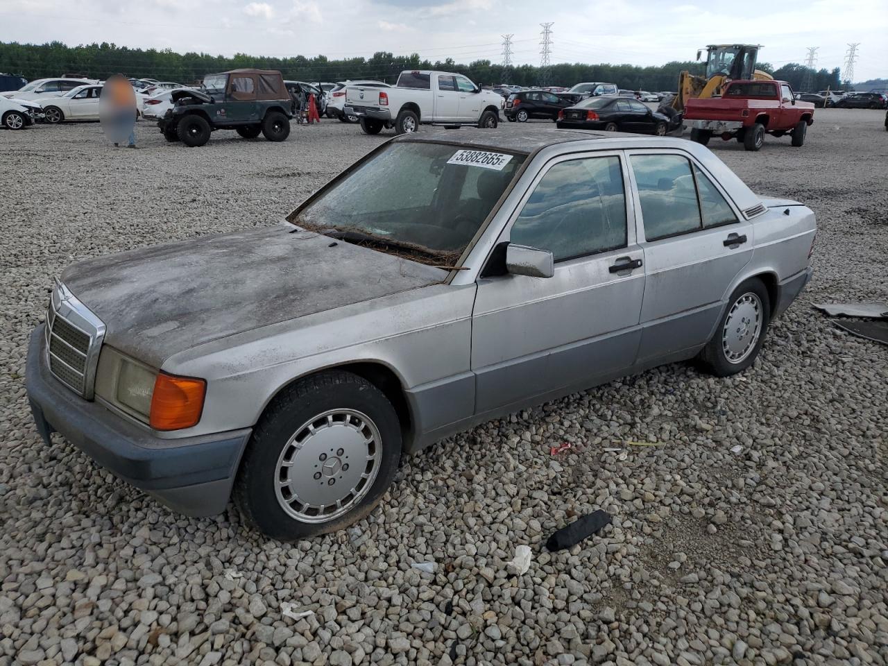 1993 Mercedes-Benz 190, VIN WDBDA29D6PG034962 — Normal wear