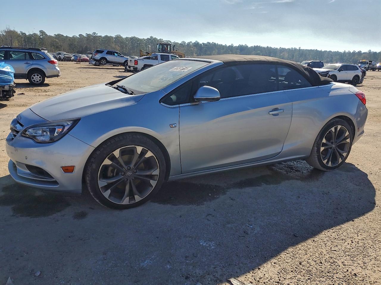 2017 Buick Cascada Premium, VIN W04WH3N52HG032616 — Roof