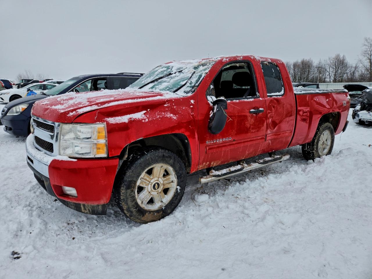 2011 Chevrolet Silverado 1500 LT, VIN 1GCRKSE36BZ424524 — Крыша