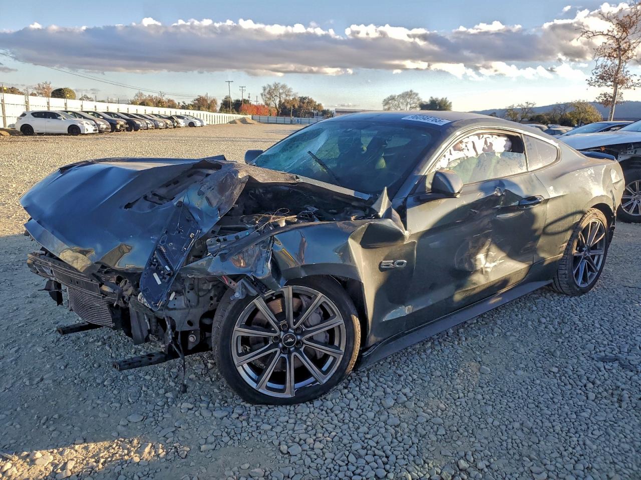 2016 Ford Mustang GT, VIN 1FA6P8CF5G5284412 — Front end