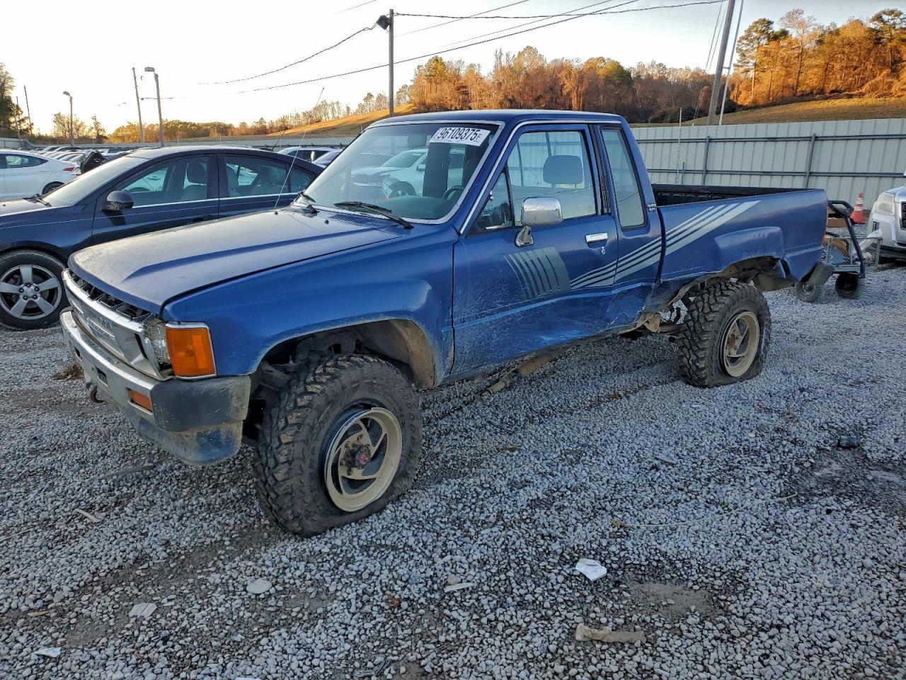 1987 Toyota Xtracab Trucks, VIN JT4RN67P4H5058898 — Side