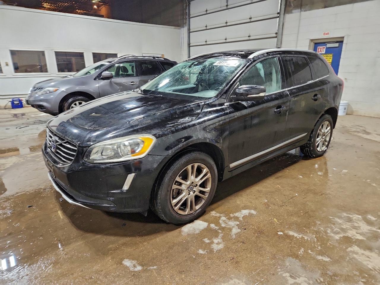 2015 Volvo XC60, VIN YV426MDD7F2604554 — Крыша