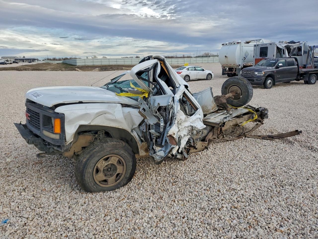 1994 GMC Sierra 2500, VIN 2GTFK29K9R1532790 — All over