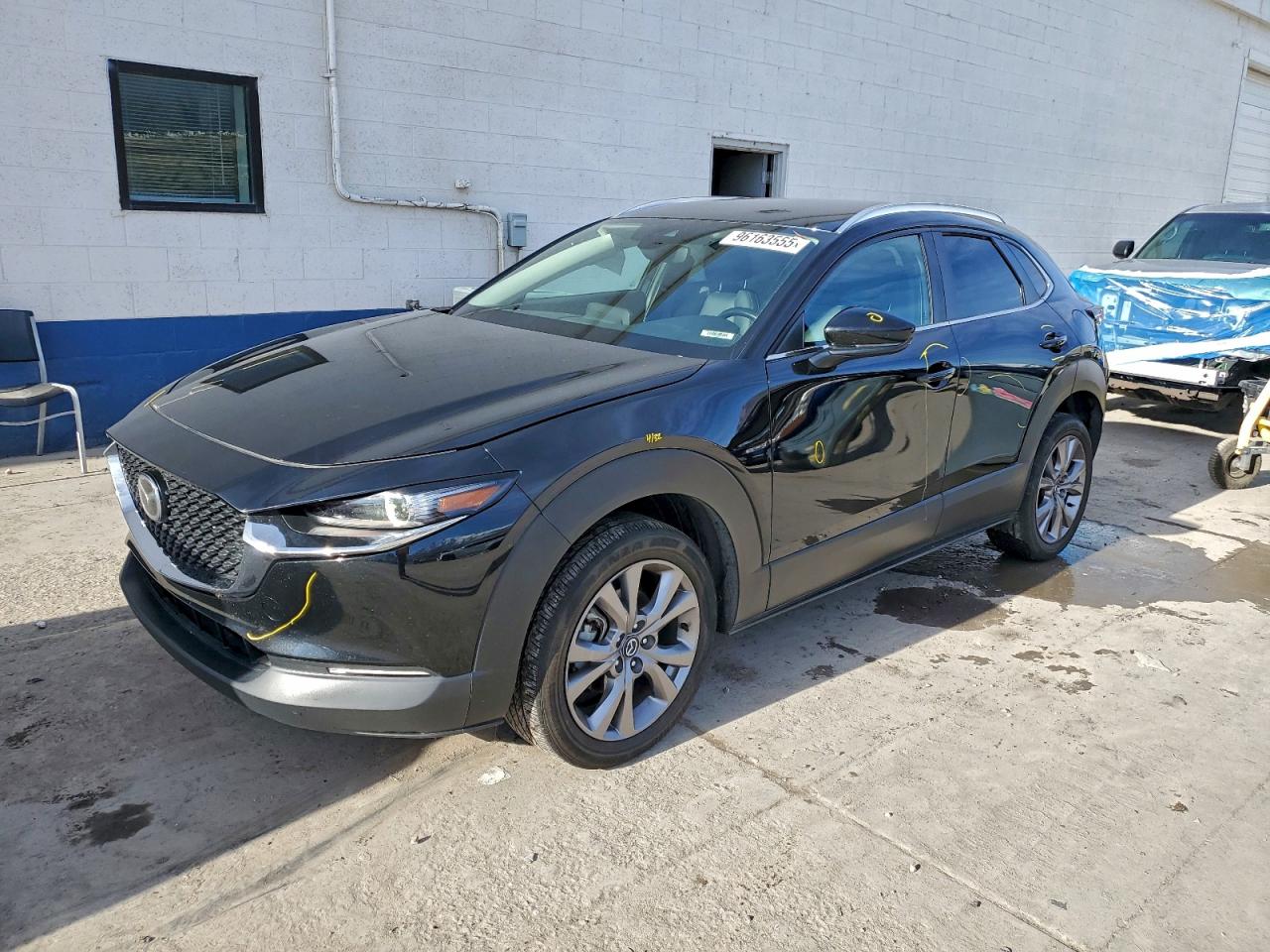 2023 Mazda CX-30 S Select, VIN 3MVDMBBM8PM589449 — Side