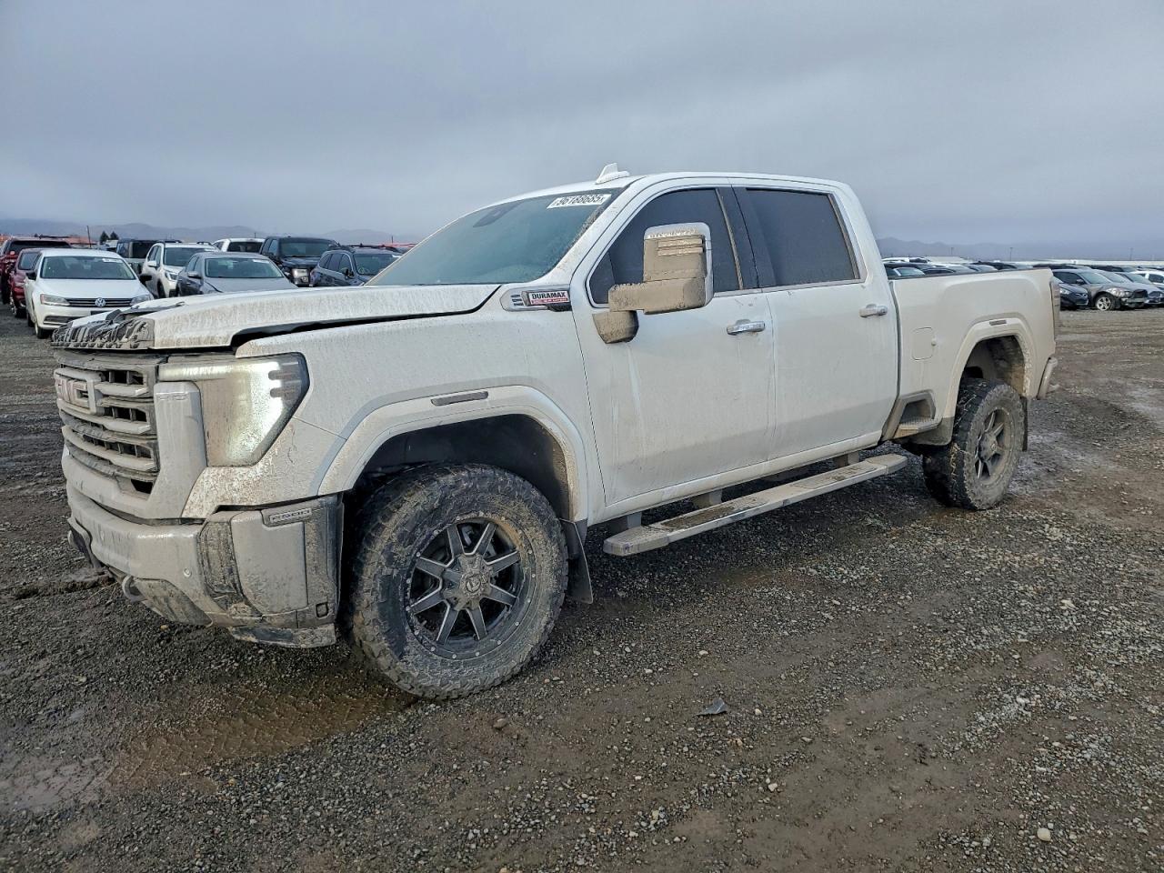 2025 GMC Sierra 2500HD SLT, VIN 1GT4UNEYXSF119630 — Front end