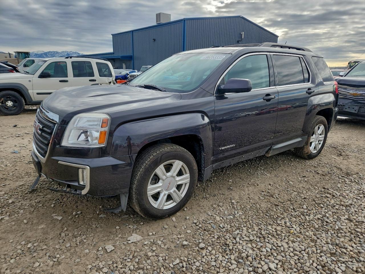 2016 GMC Terrain SLE, VIN 2GKFLTE39G6138941 — Side