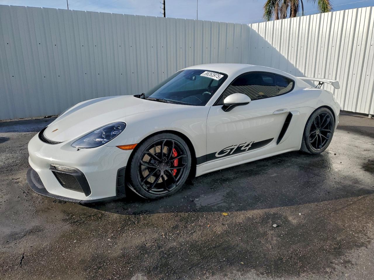 2021 Porsche 718 Cayman GT4, VIN WP0AC2A83MK289302 — Rear end