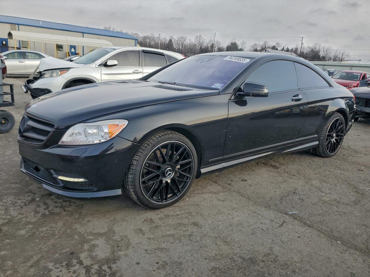 2011 Mercedes-Benz CL 550, VIN WDDEJ9EB9BA026519 — Undercarriage