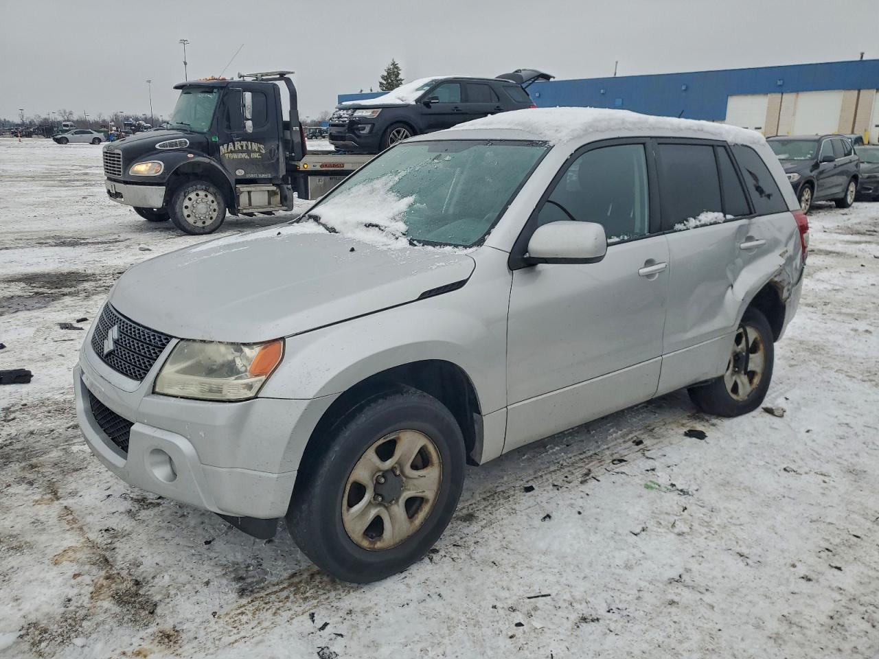 2011 Suzuki Grand Vitara Premium, VIN JS3TD0D21B4103082 — Rear end