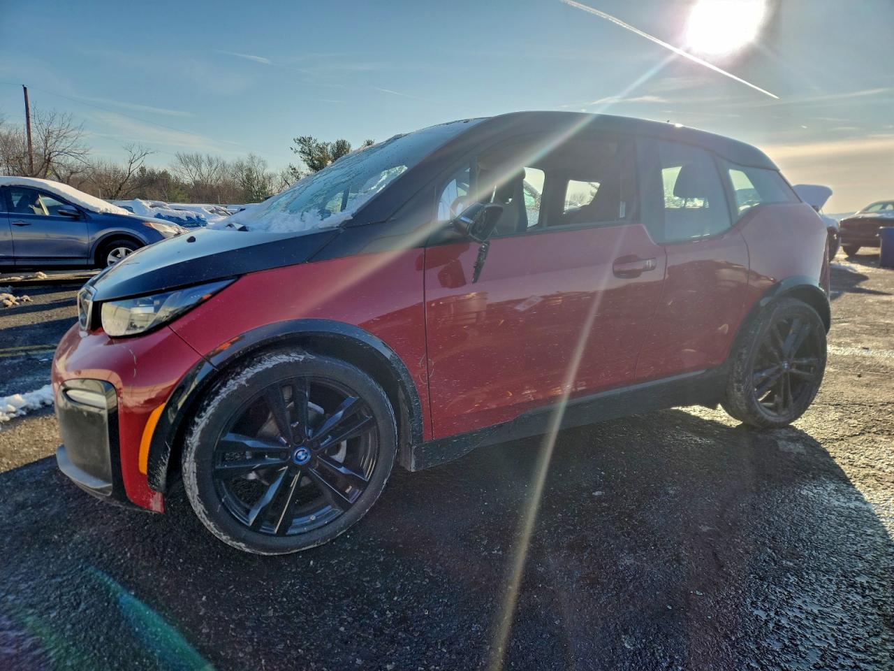 2020 BMW i3, VIN WBY8P8C02L7G79324 — Side