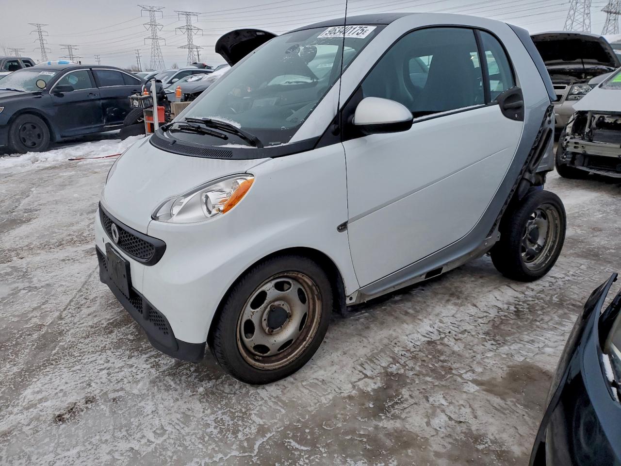 2014 Smart fortwo Passion, VIN WMEEJ3BAXEK764252 — Зад
