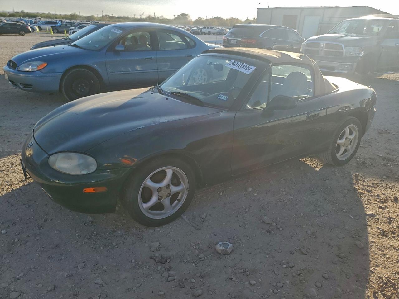 1999 Mazda MX-5 Miata, VIN JM1NB3537X0129223 — Normal wear