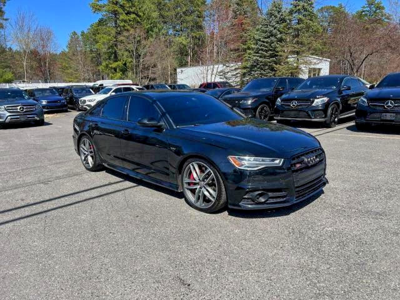 2018 Audi S6 Premium Plus, VIN WAUFFAFC6JN000859 — Minor dents and scratches
