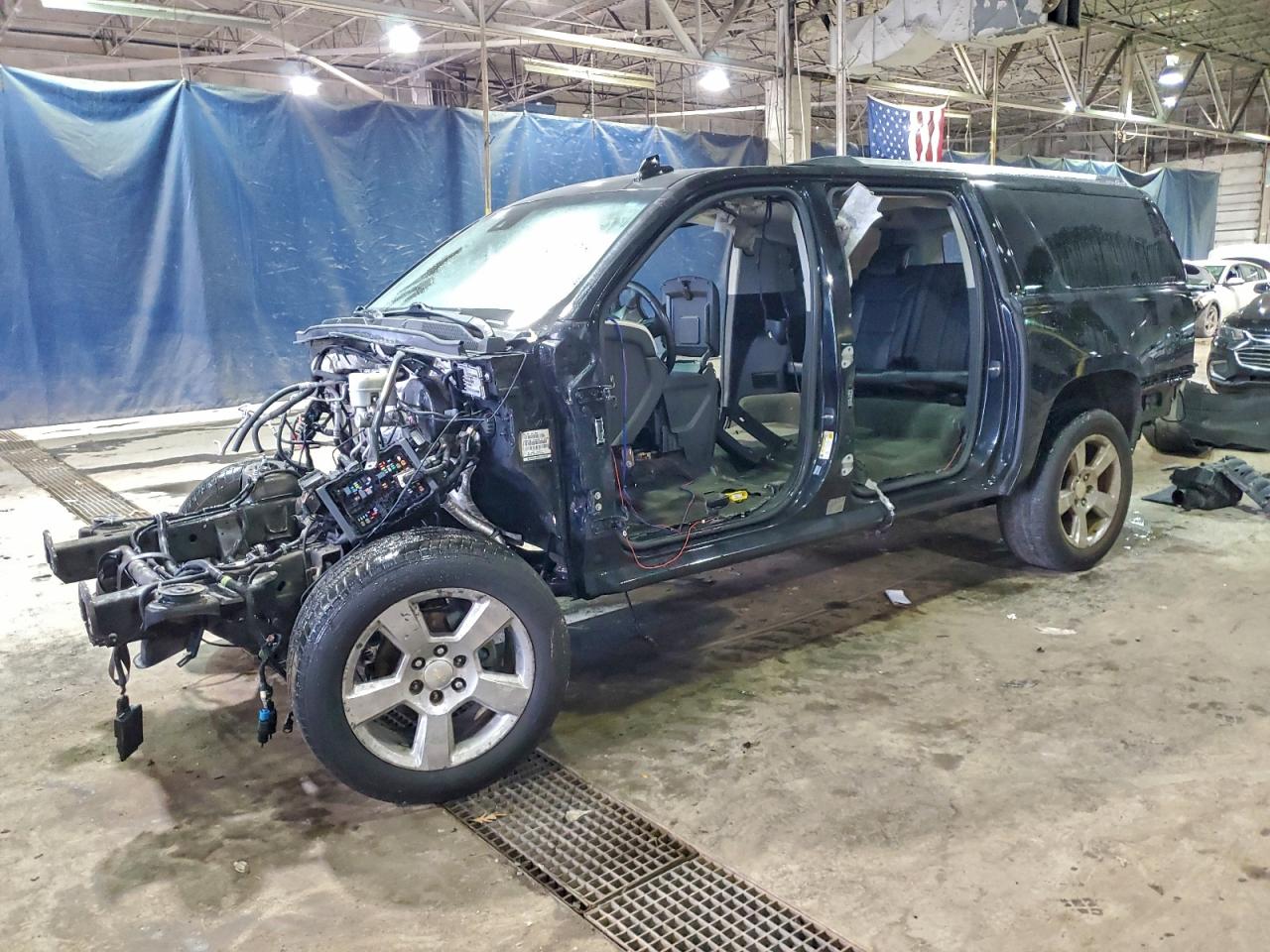 2015 GMC Yukon XL Denali, VIN 1GKS2JKJ4FR735264 — Stripped