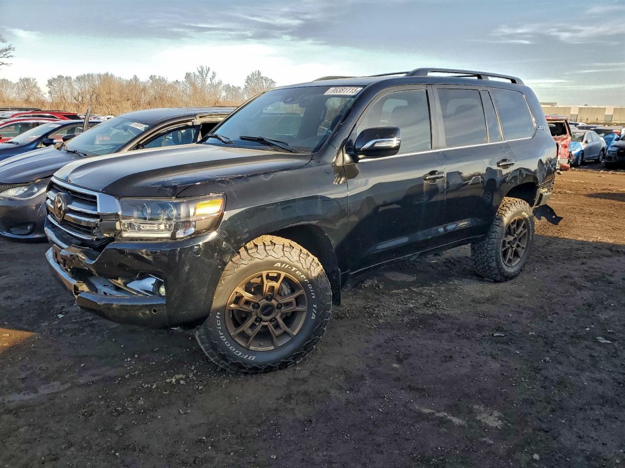2020 Toyota Land Cruiser, VIN JTMCY7AJ3L4093874 — Front end