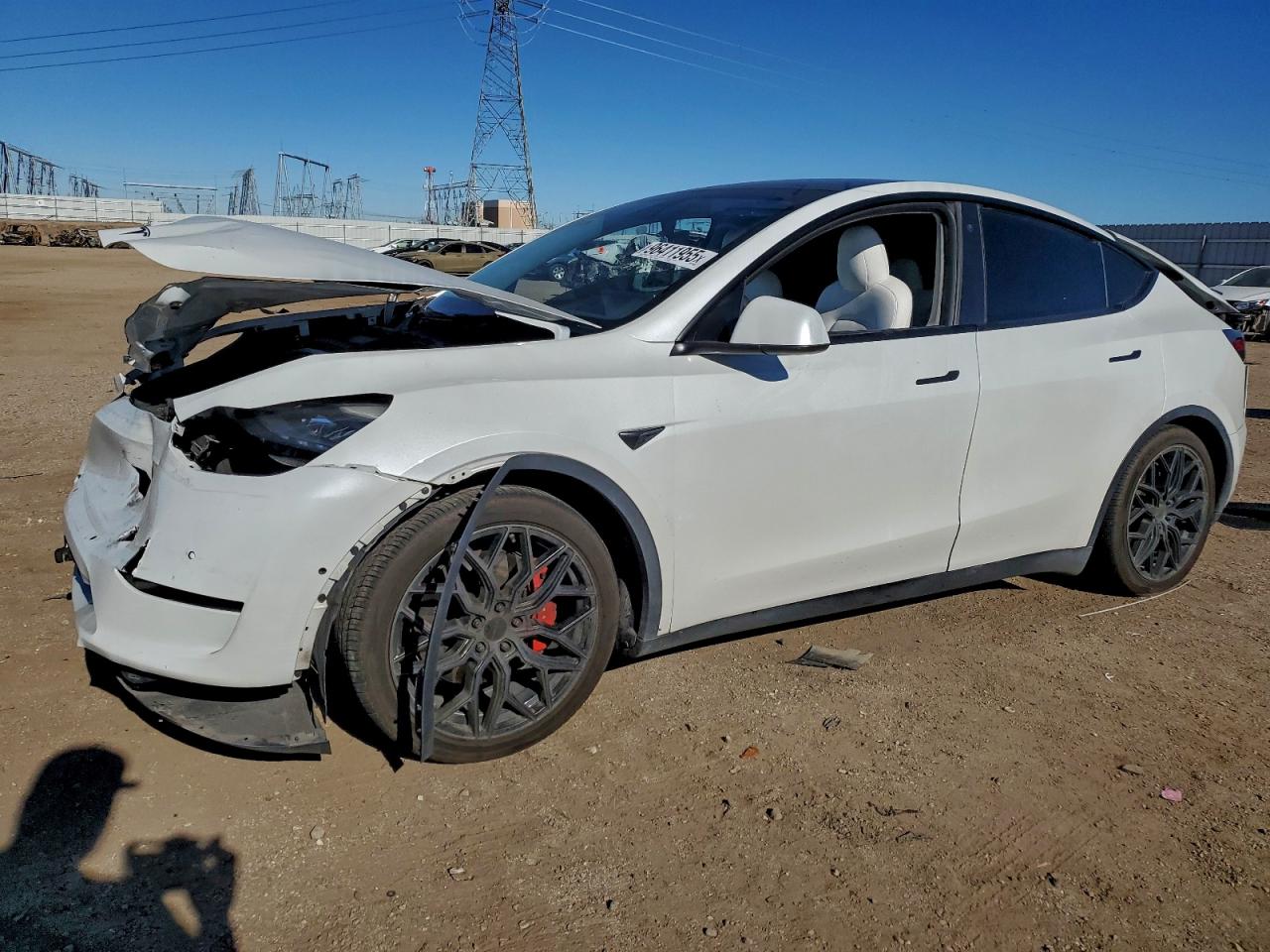 2021 Tesla Model Y Performance, VIN 5YJYGDEF6MF215893 — Front end