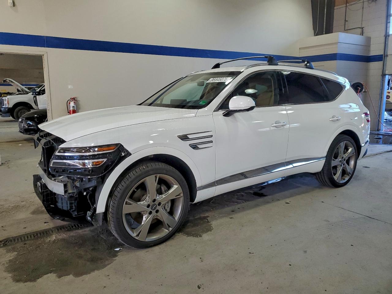 2023 Genesis GV80, VIN KMUHCESCXPU139700 — Front end