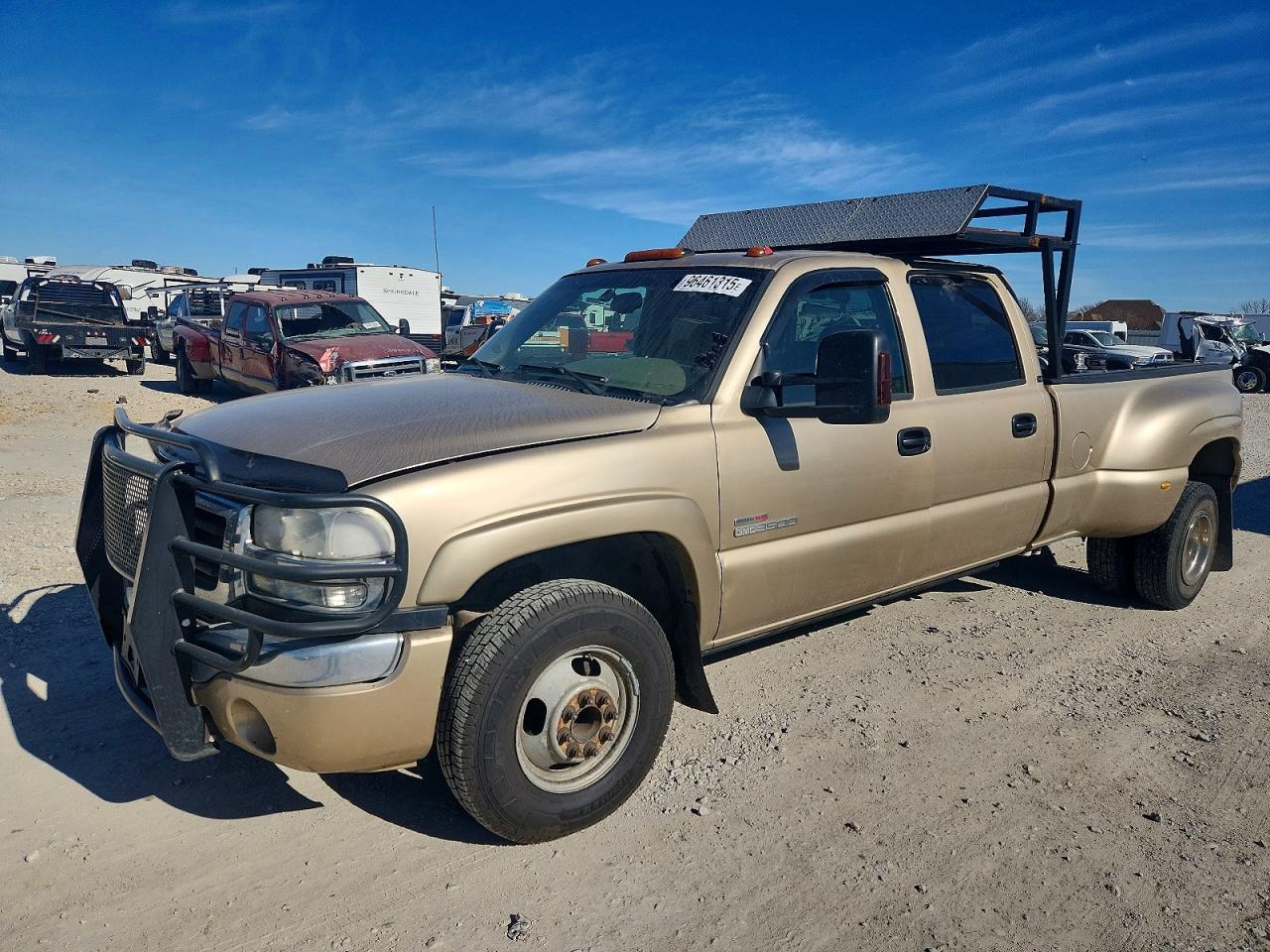2004 GMC Sierra 3500 SLT, VIN 1GTJC33184F132878 — Фото с аукциона