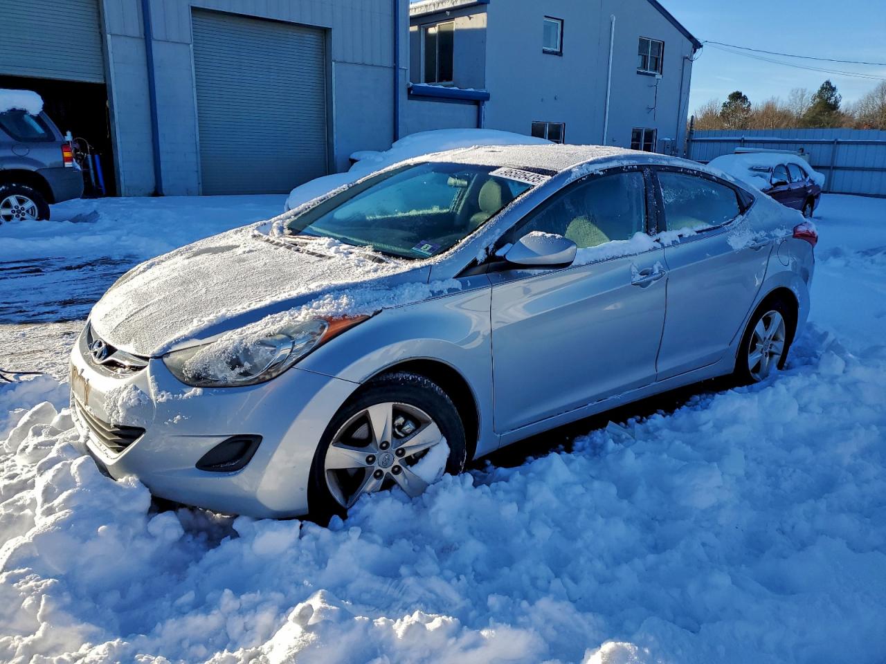 2011 Hyundai Elantra GLS, VIN 5NPDH4AE9BH038859 — Side
