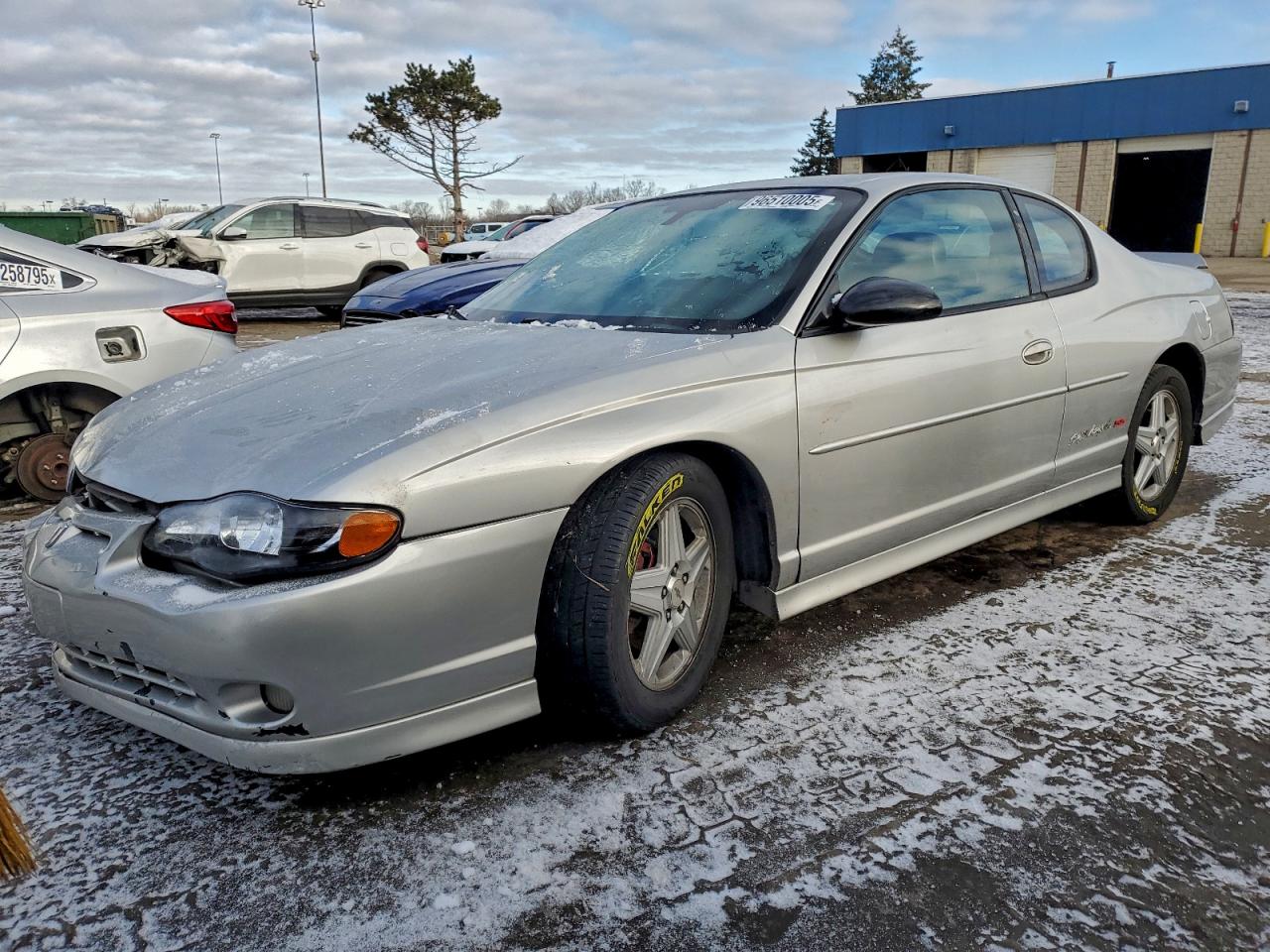 2005 Chevrolet Monte Carlo Supercharged SS, VIN 2G1WZ121559225192 — Front end