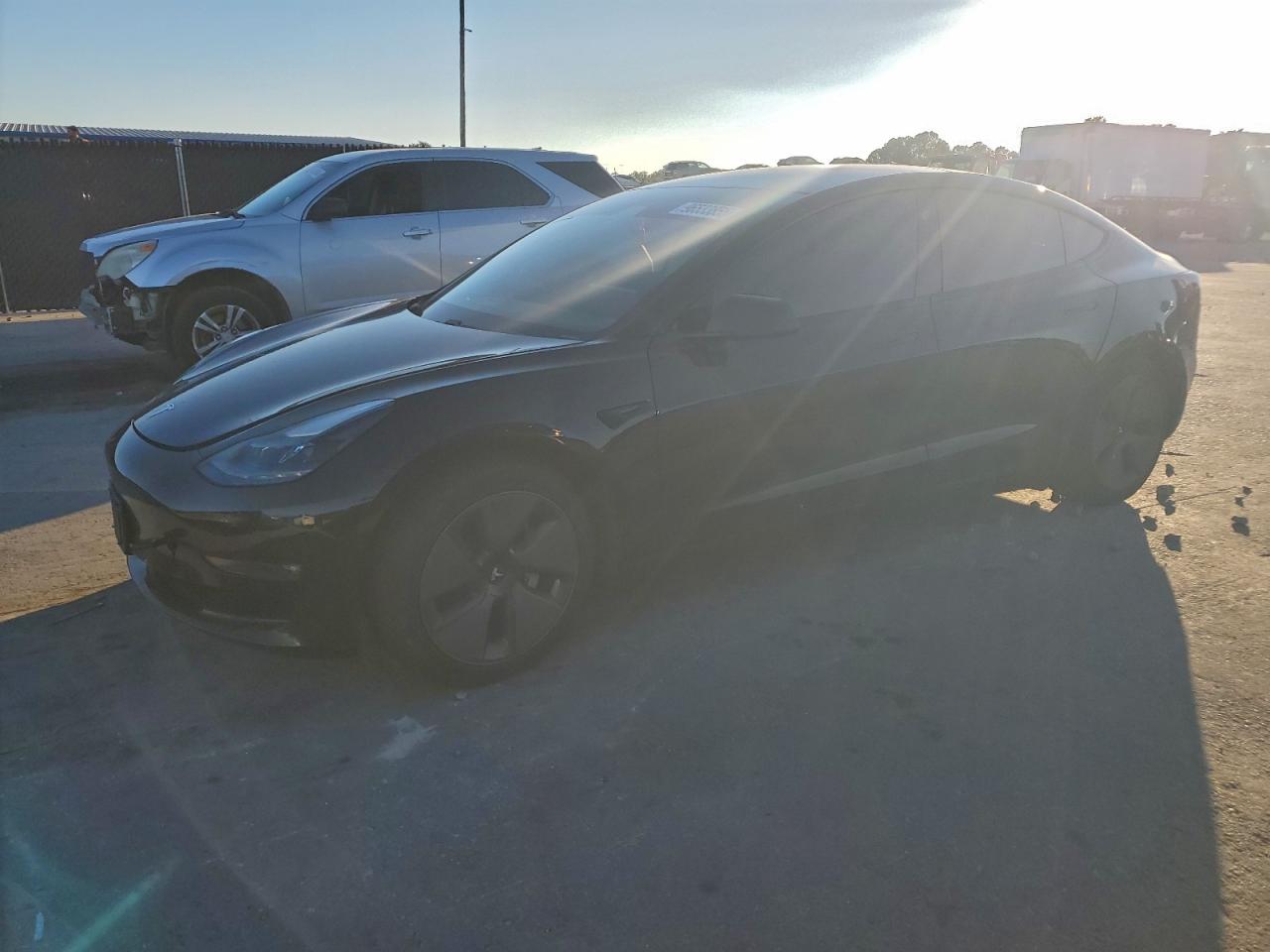 2021 Tesla Model 3 Long Range, VIN 5YJ3E1EBXMF902631 — Minor dents and scratches