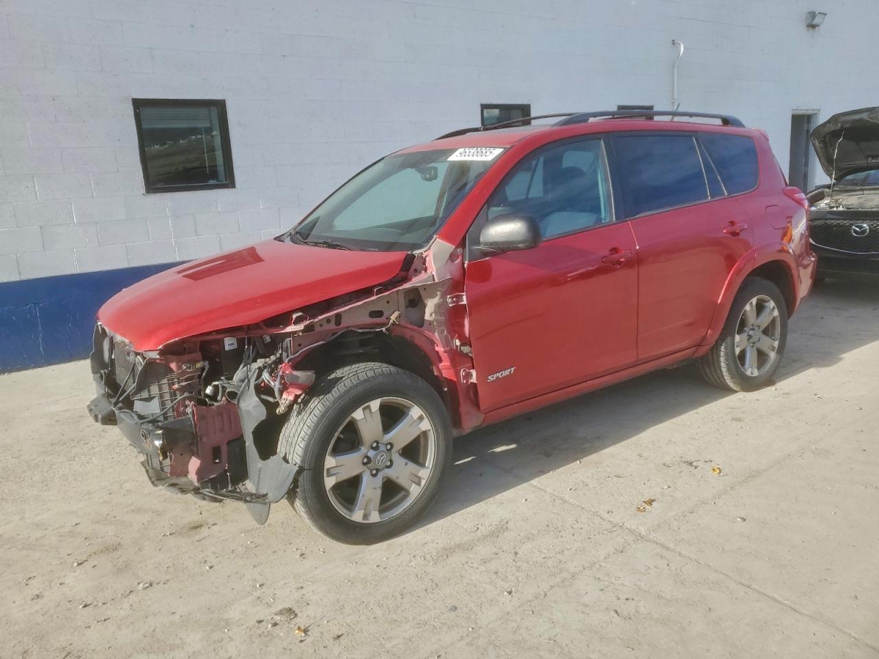 2011 Toyota RAV4 Sport, VIN 2T3RK4DV5BW036988 — Front end