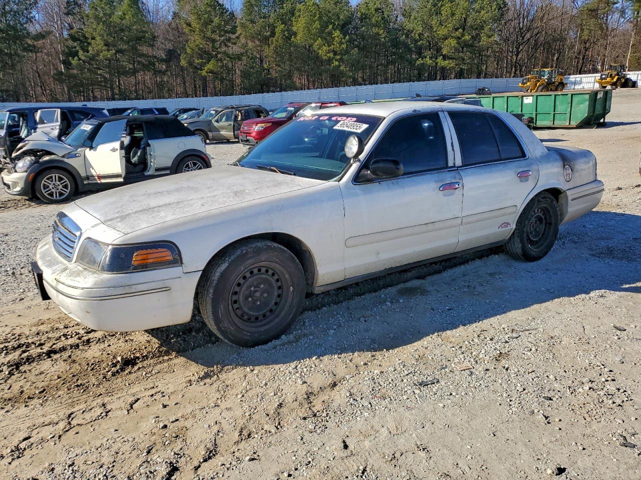 1998 Ford Crown Victoria Police, VIN 2FAFP71W8WX129086 — Front end