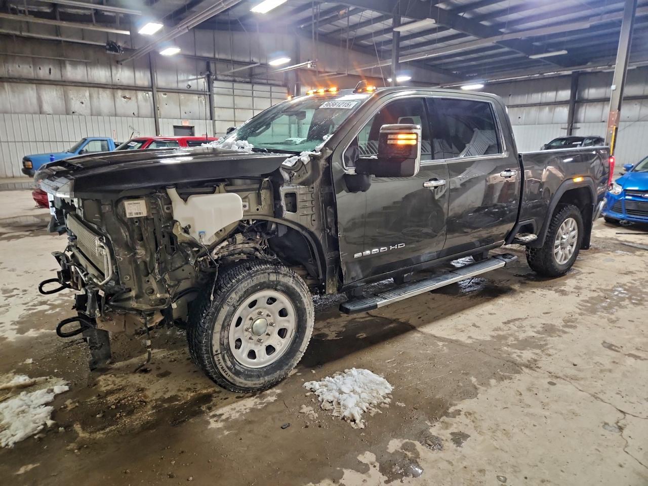 2023 GMC Sierra 2500HD SLT, VIN 1GT49NEY0PF182759 — Front end