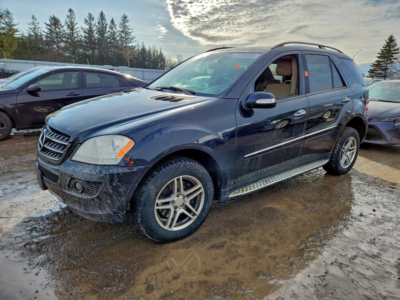 2008 Mercedes-Benz M 320 CDI, VIN 4JGBB22E28A409335 — Engine fire