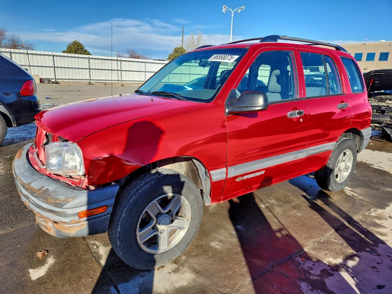 2004 Chevrolet Tracker, VIN 2CNBJ134246918061 — Front end