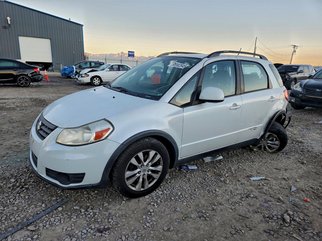 2013 Suzuki SX4 Crossover, VIN JS2YB5A32D6100466 — Rear end