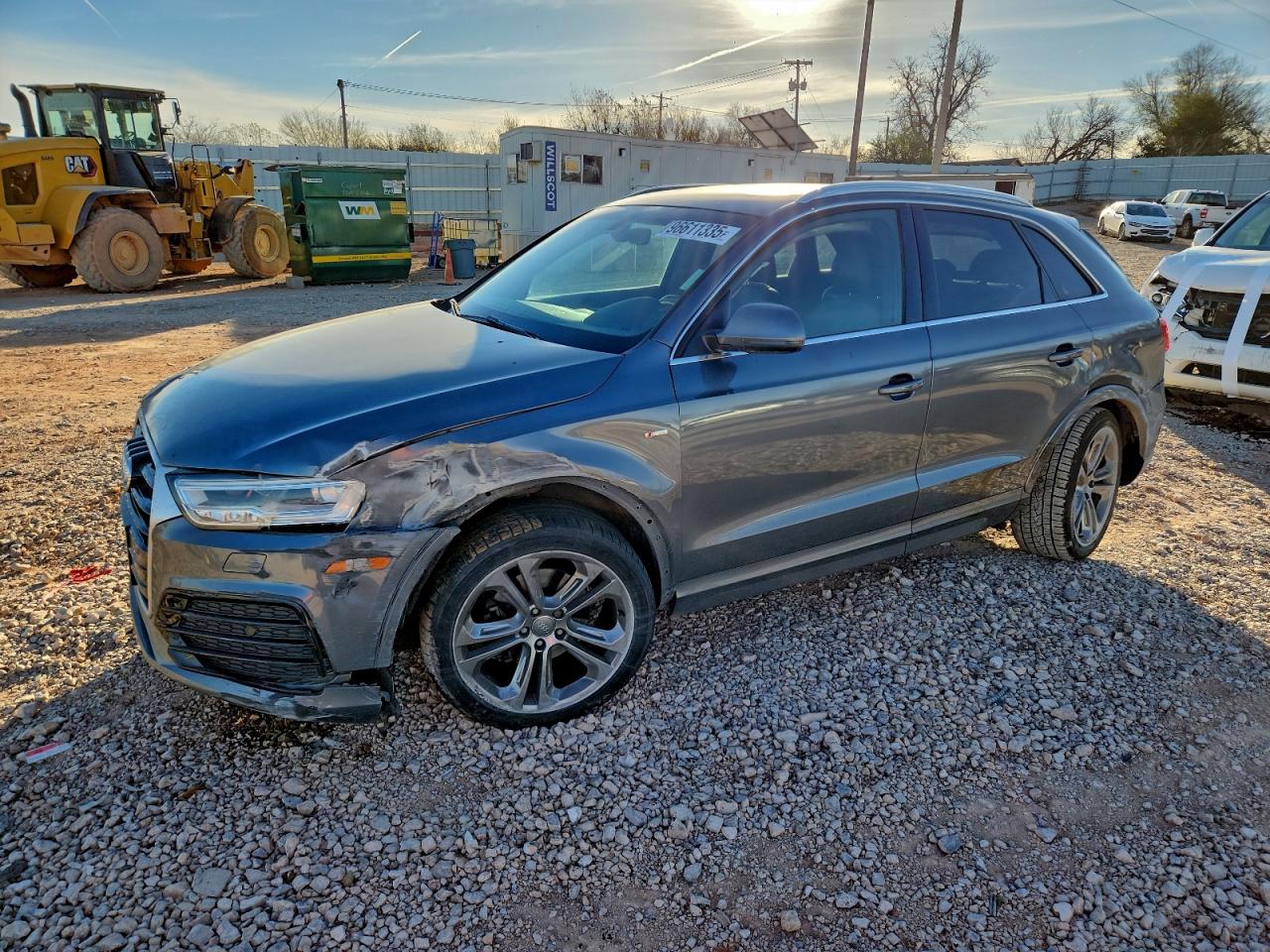 2016 Audi Q3 Prestige, VIN WA1GFCFS4GR014636 — Front end