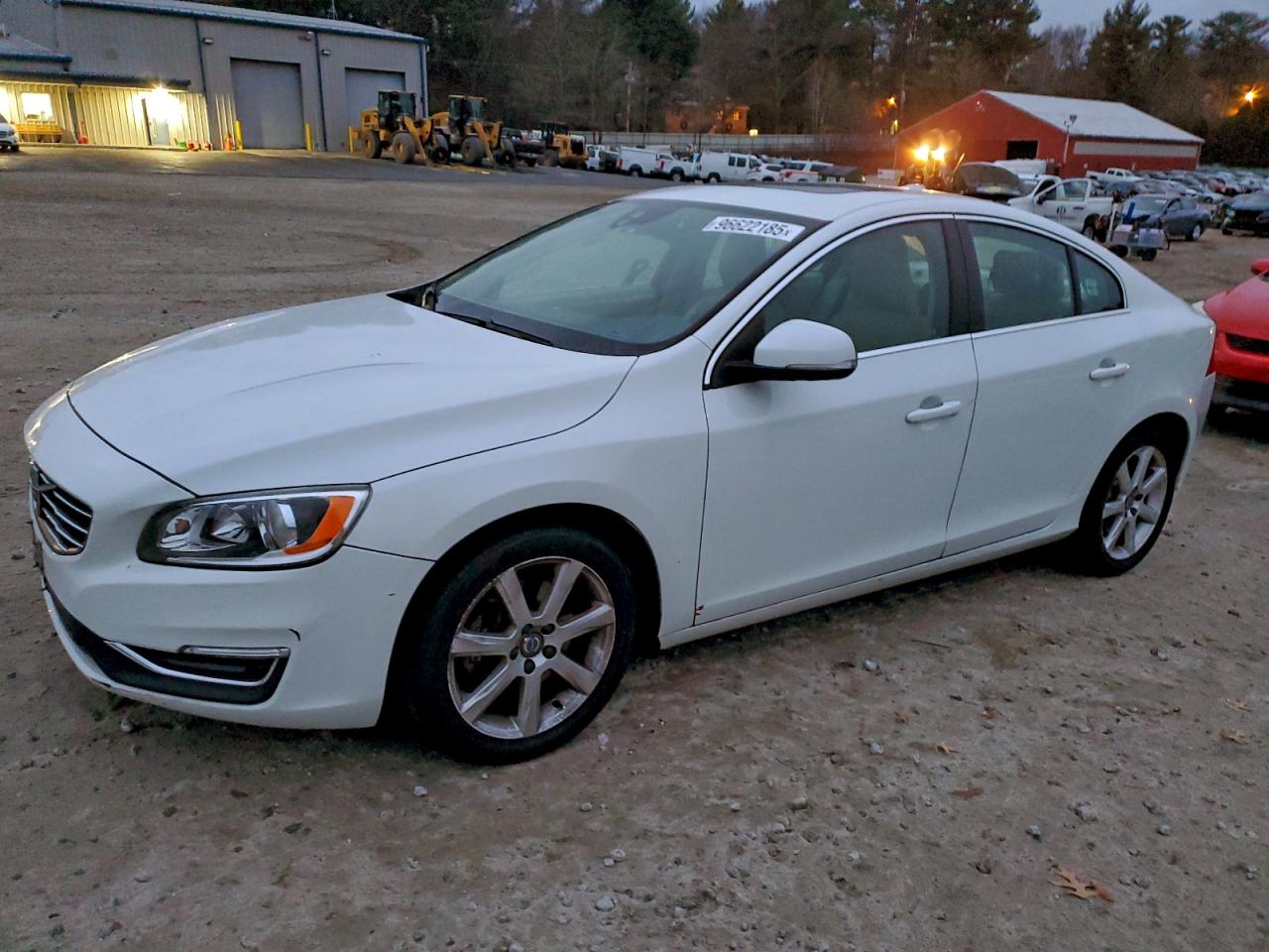 2016 Volvo S60 T5 Premier, VIN YV1612TK5G2391686 — Minor dents and scratches