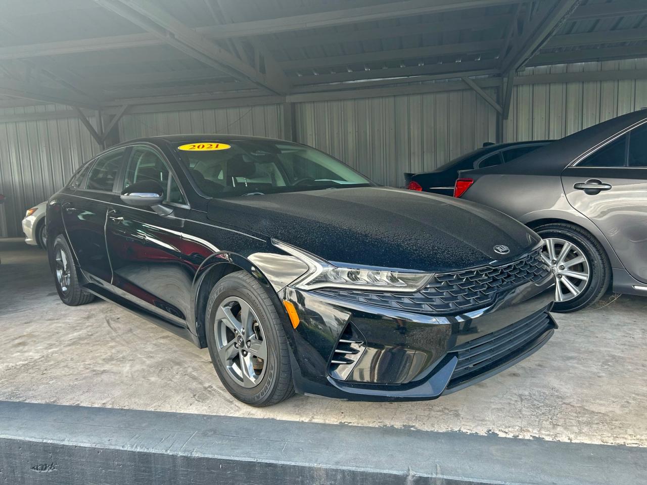 2021 Kia K5 LX, VIN 5XXG24J23MG005181 — Prior damage history