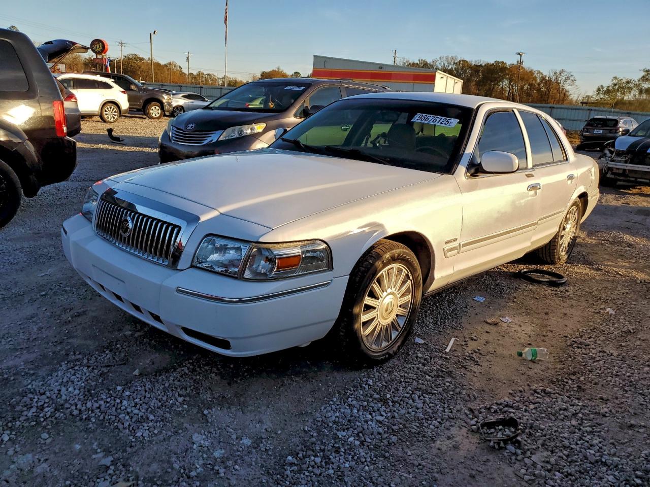 2009 Mercury Grand Marquis LS, VIN 2MEHM75V29X618972 — Undercarriage