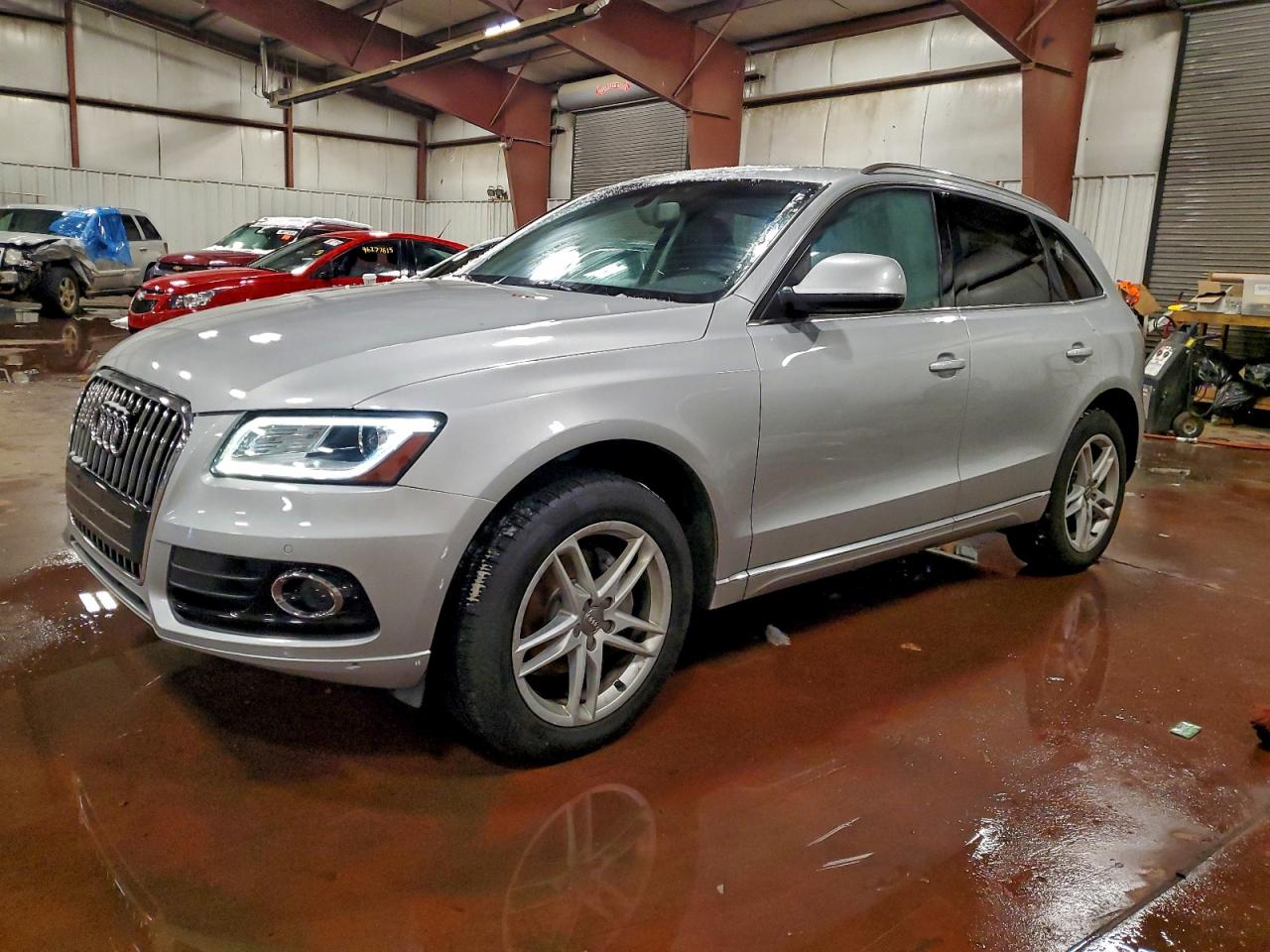 2013 Audi Q5 Premium Plus, VIN WA1LFAFPXDA022216 — Engine fire