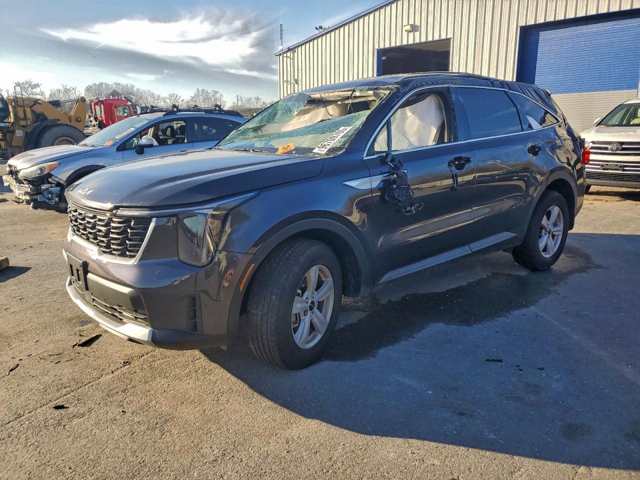 2025 Kia Sorento LX, VIN 5XYRG4JC5SG403939 — Rollover