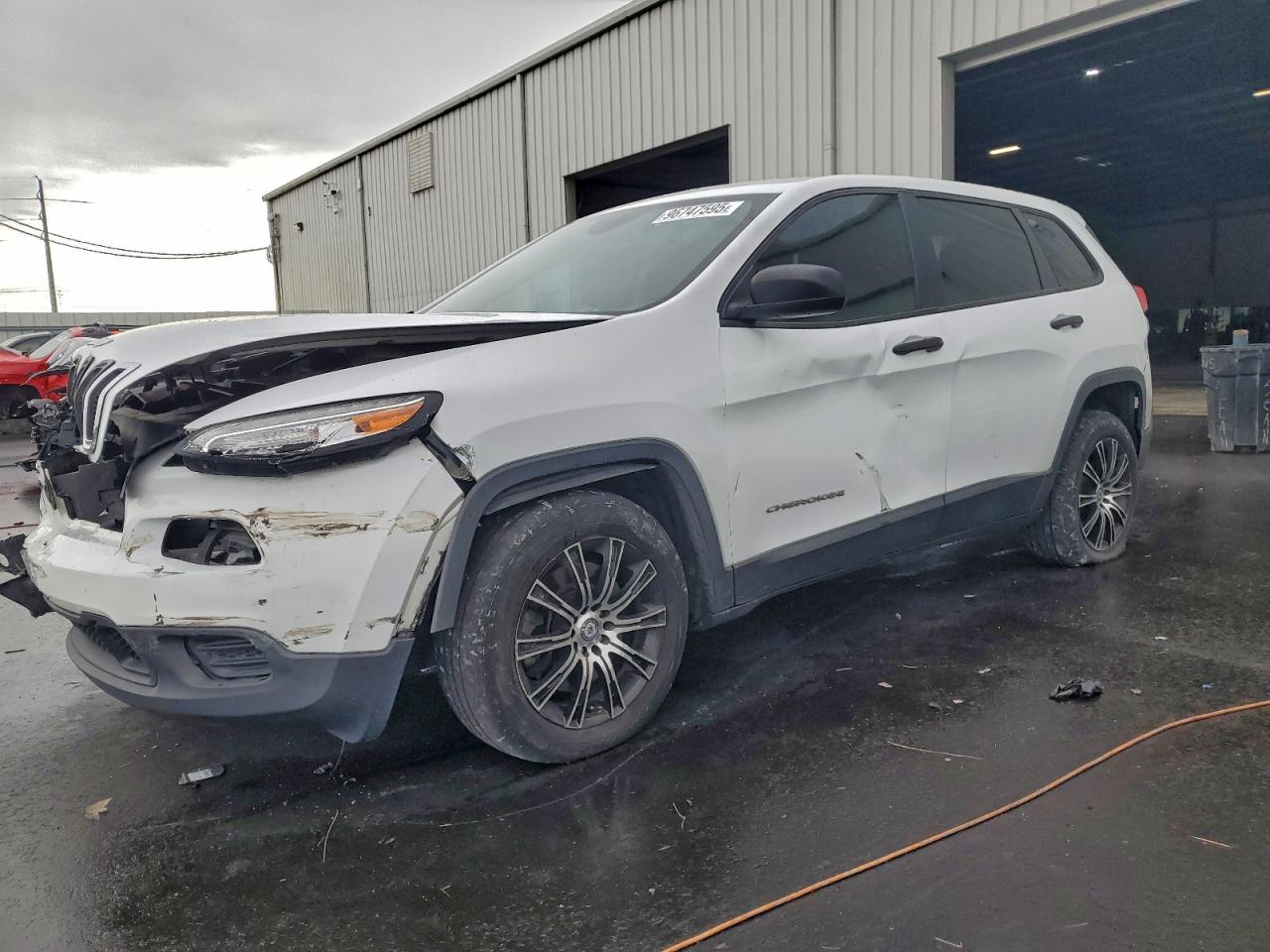 2014 Jeep Cherokee Sport, VIN 1C4PJLAB8EW123546 — Перед