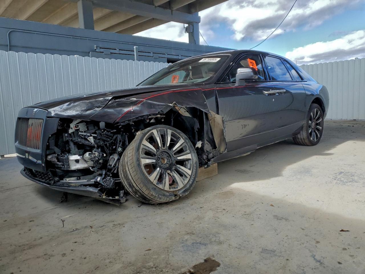 2024 Rolls-Royce Ghost, VIN SCATV0C05RU226476 — Front end