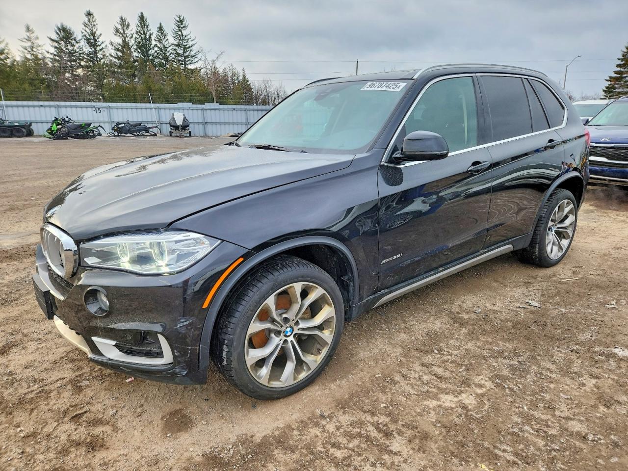 2018 BMW X5 xDrive35i, VIN 5UXKR0C51JL072247 — Front end