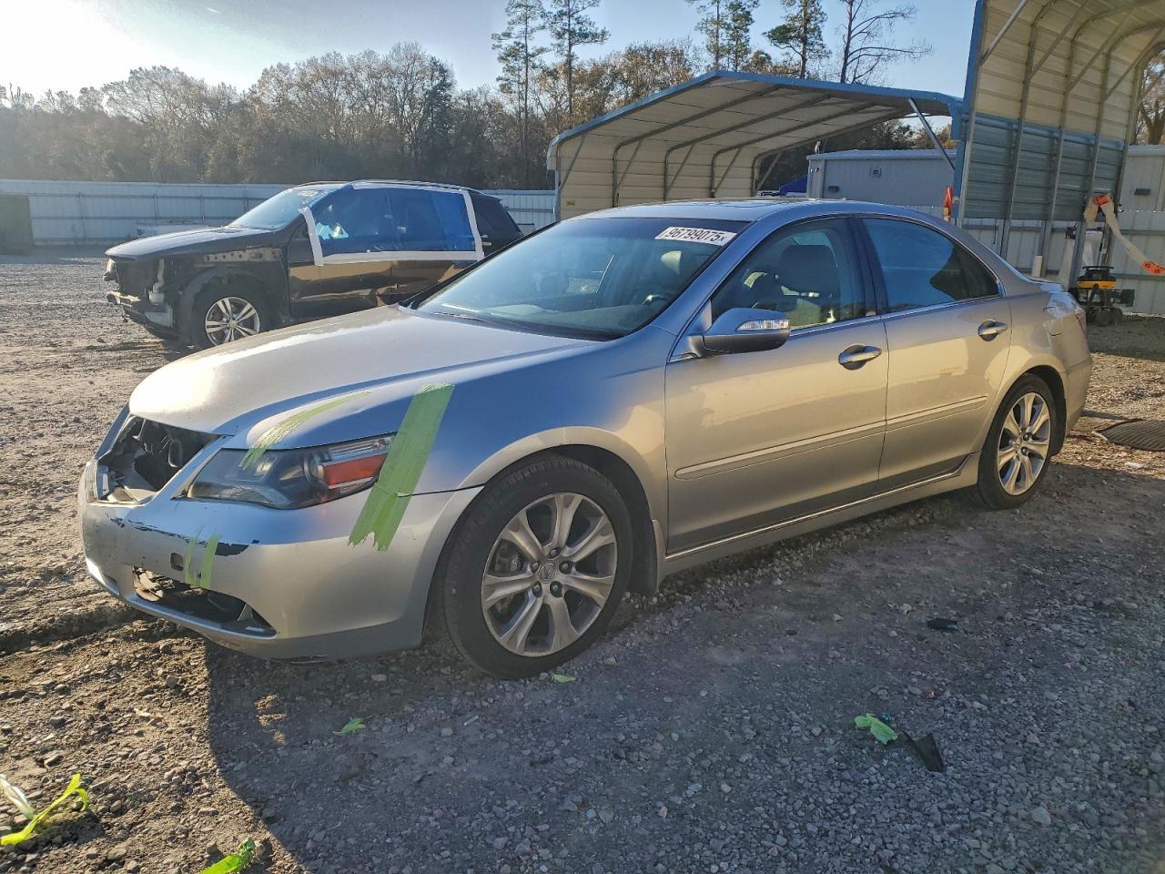 2010 Acura RL Technology, VIN JH4KB2F67AC000554 — Front end